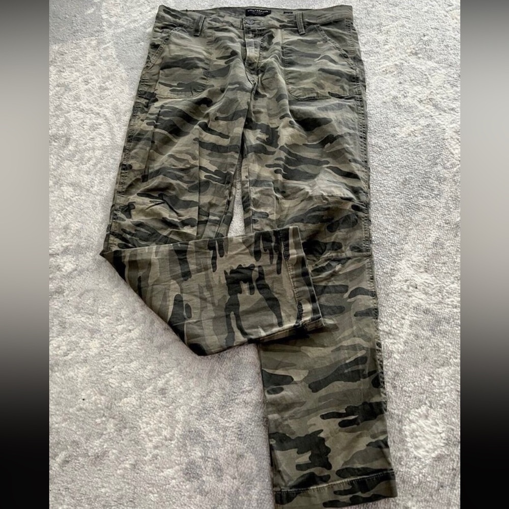 Lucky Brand Pants Womens 12/31 Green Camo Tapered Fit Outdoor Boho Grunge Y2k
